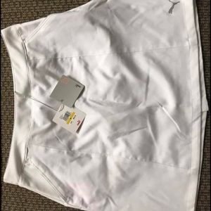 White golf skort size medium with tags